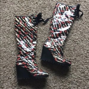 Betsey Johnson rain boots